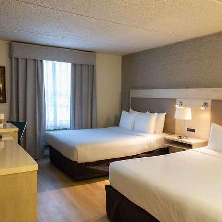Radisson Hotel Fort St John Fort St. John Esterno foto